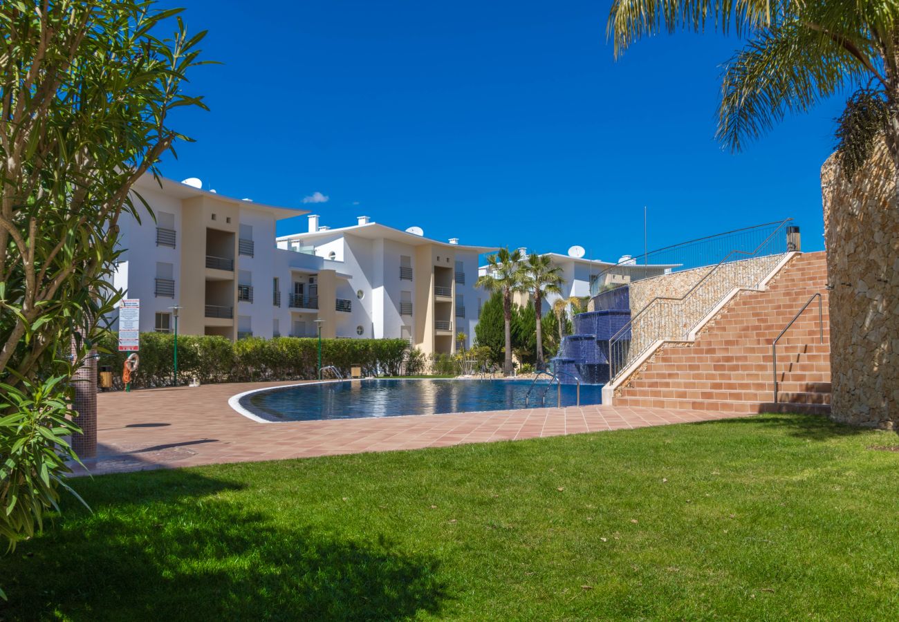 Appartement in Albufeira - #004 Encosta Apartment | Pool & Relax Area