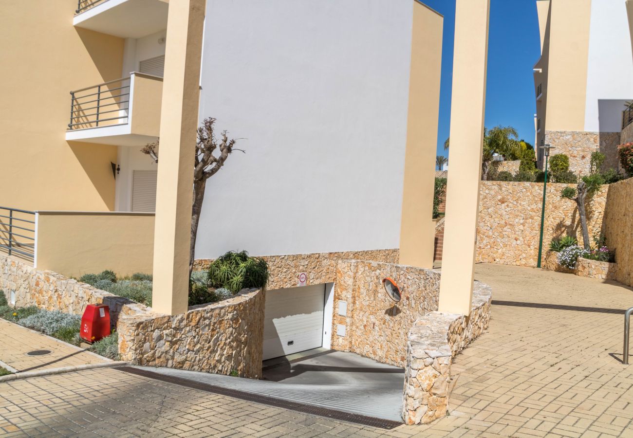 Appartement in Albufeira - #004 Encosta Apartment | Pool & Relax Area