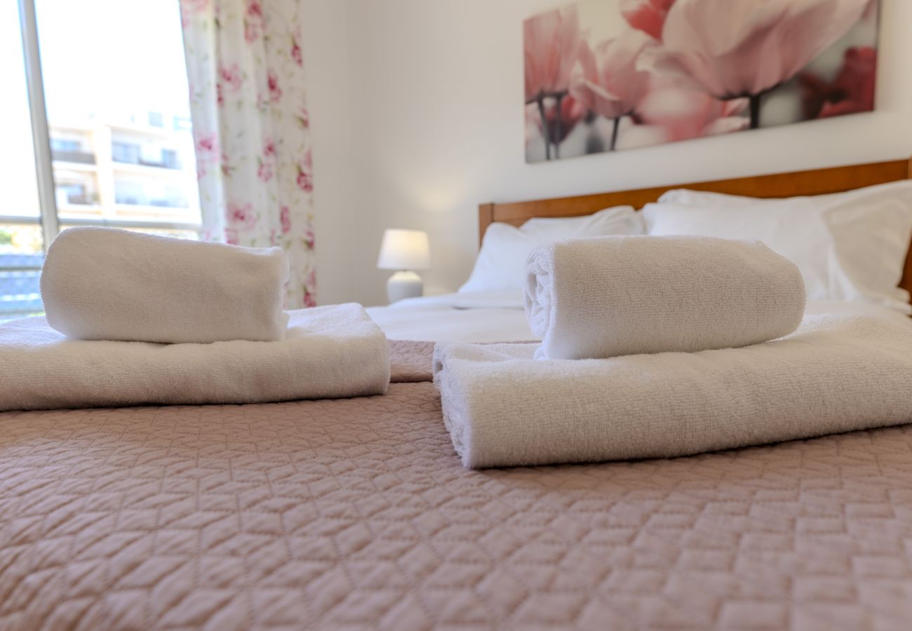 Appartement in Albufeira - #004 Encosta Apartment | Pool & Relax Area