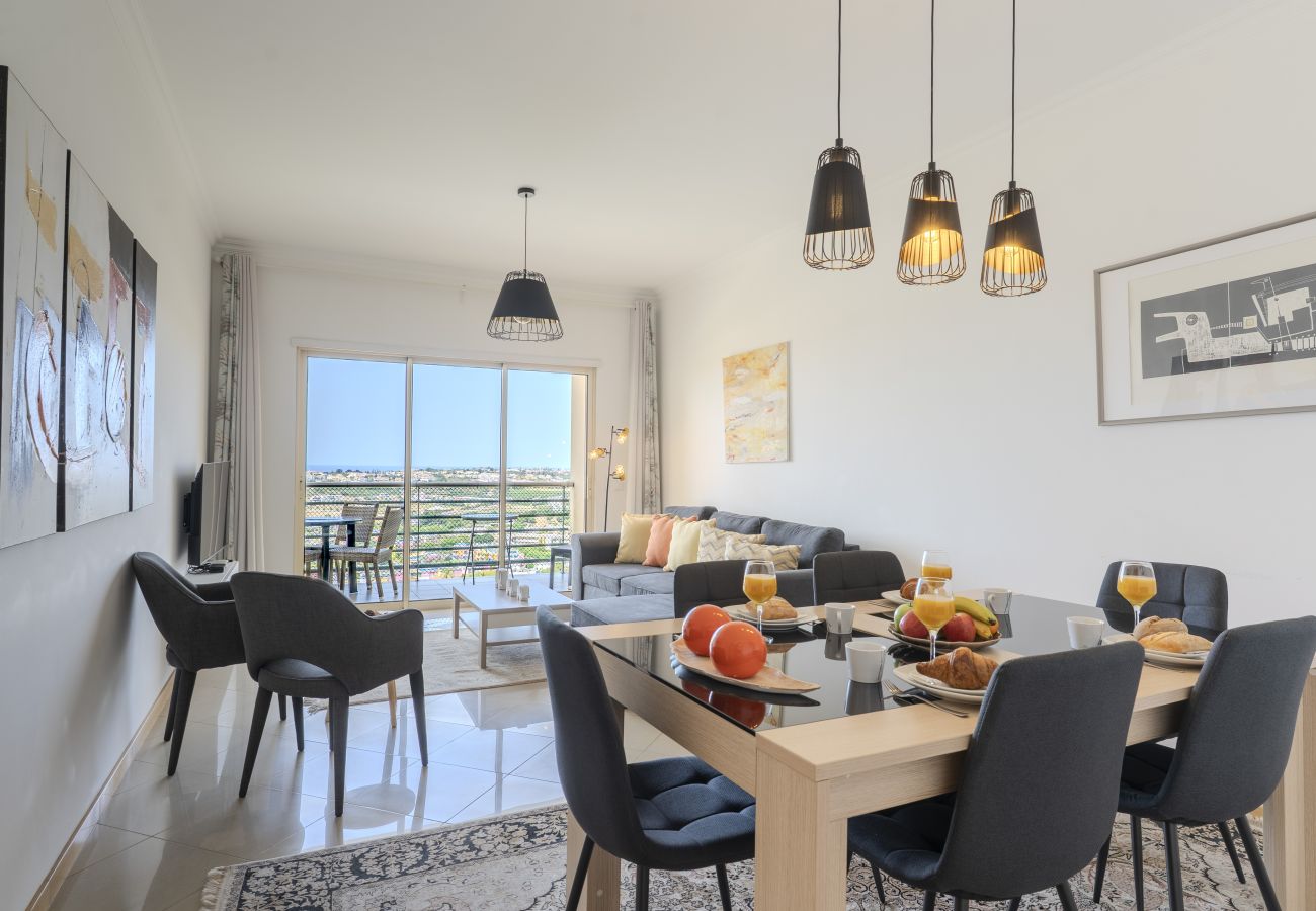 Appartement in Albufeira - #004 Encosta Apartment | Pool & Relax Area