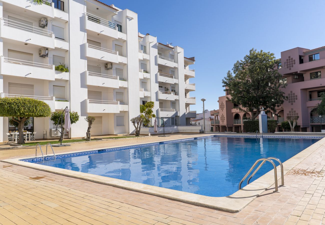 Appartement in Albufeira - #022 2BR Velamar | Pool & Sunny Terrace