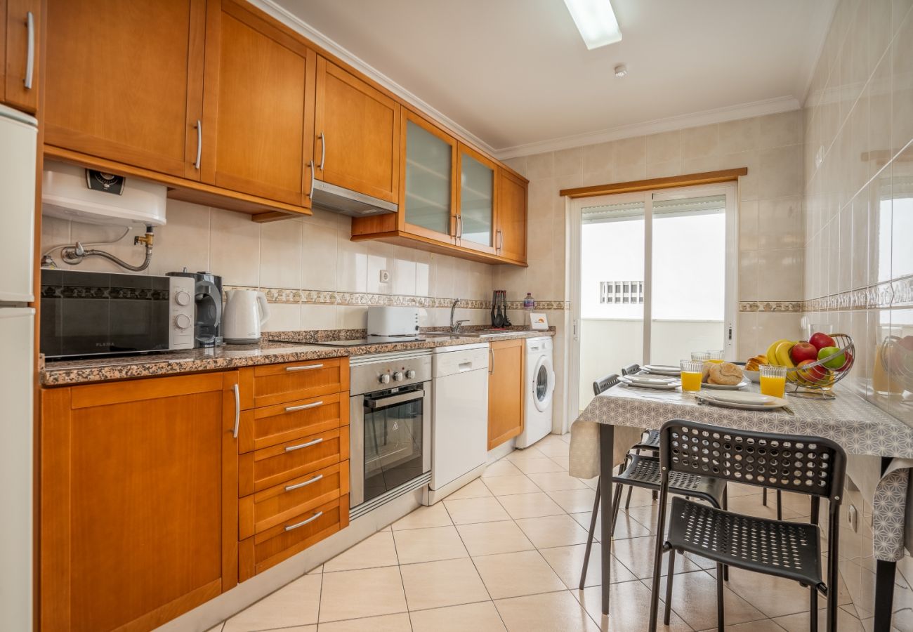 Appartement in Albufeira - #001 Stylish Downtown Flat | Walk to Beach & Bars