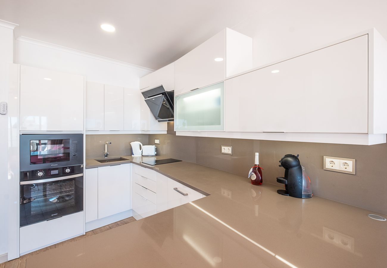Appartement in Albufeira - #044 1BR Rossio | Central & Practical