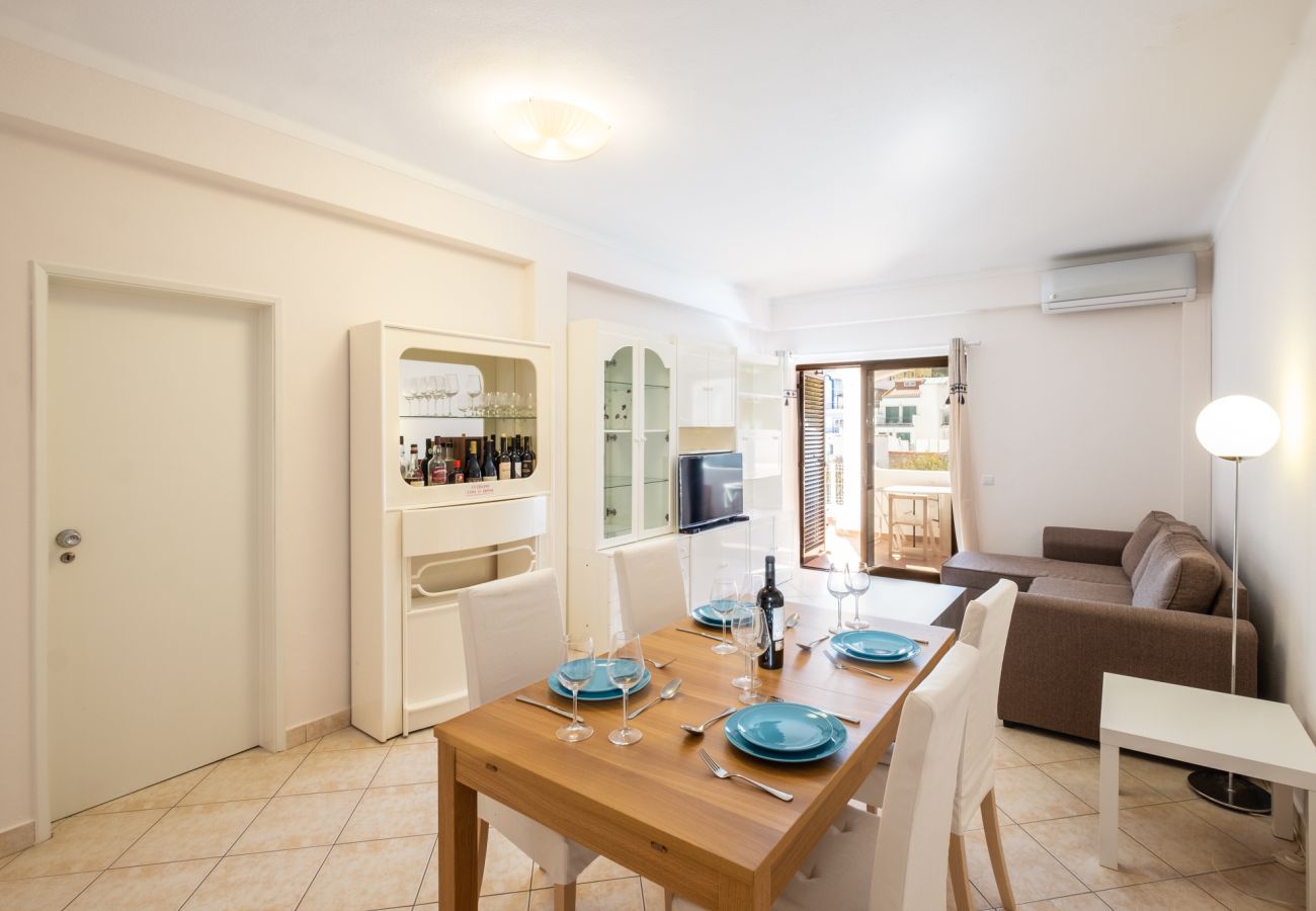 Appartement in Albufeira - #043 Apartamento Hassan by Home Holidays