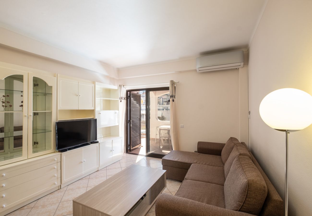 Appartement in Albufeira - #043 Apartamento Hassan by Home Holidays