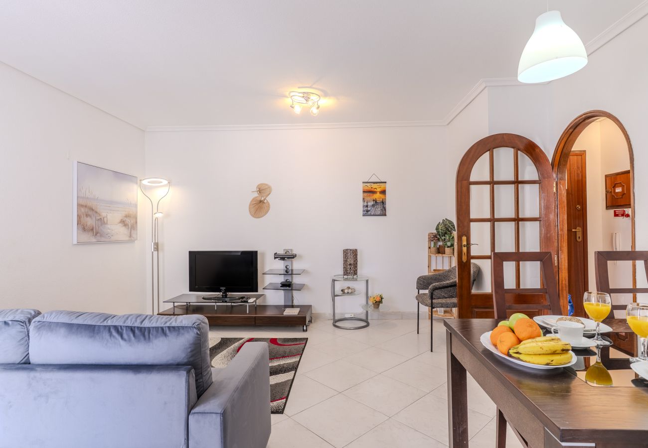 Appartement in Albufeira - #075 1BR Solar Apartment | Bright & Cozy