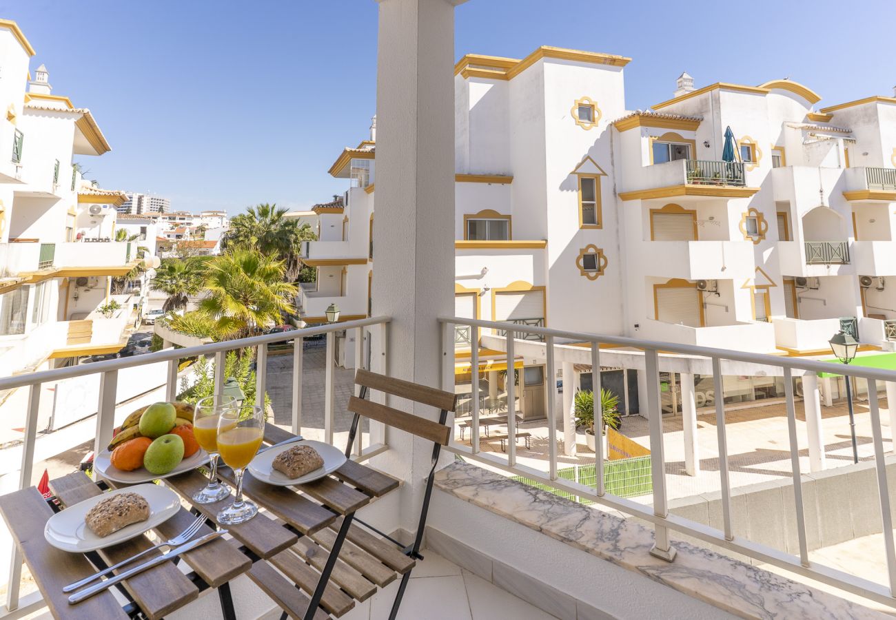 Appartement in Albufeira - #075 1BR Solar Apartment | Bright & Cozy