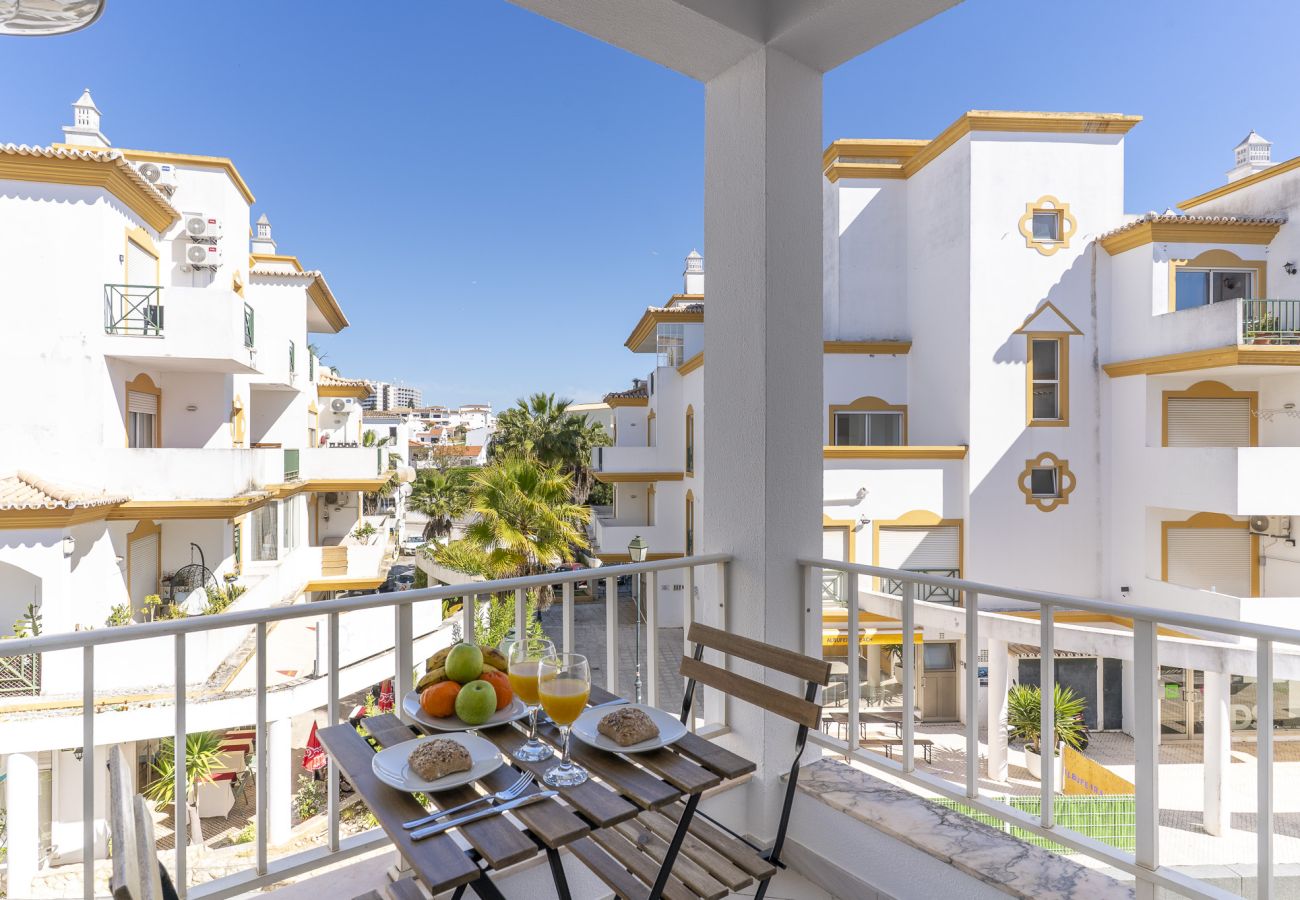 Appartement in Albufeira - #075 1BR Solar Apartment | Bright & Cozy