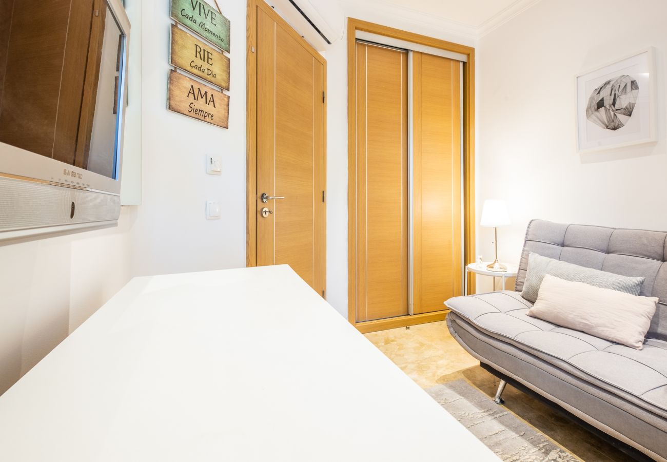 Appartement in Albufeira - #009 Central Apartment | Walk Everywhere