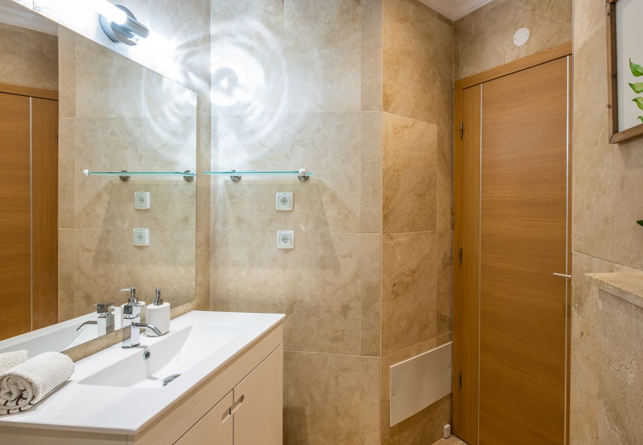 Appartement in Albufeira - #009 Central Apartment | Walk Everywhere