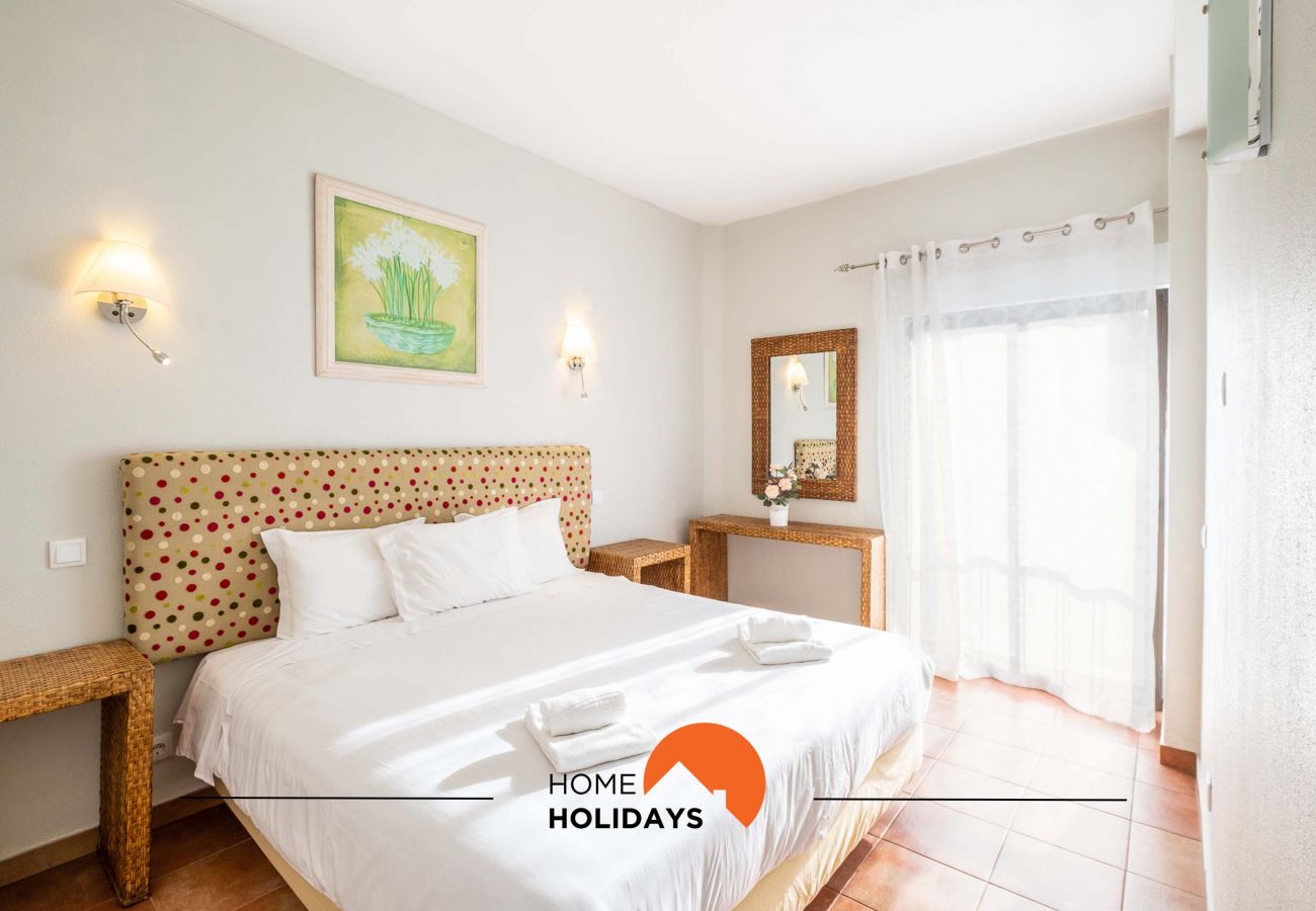 Appartement in Albufeira - #099 1BR Caliços | Quiet & Local