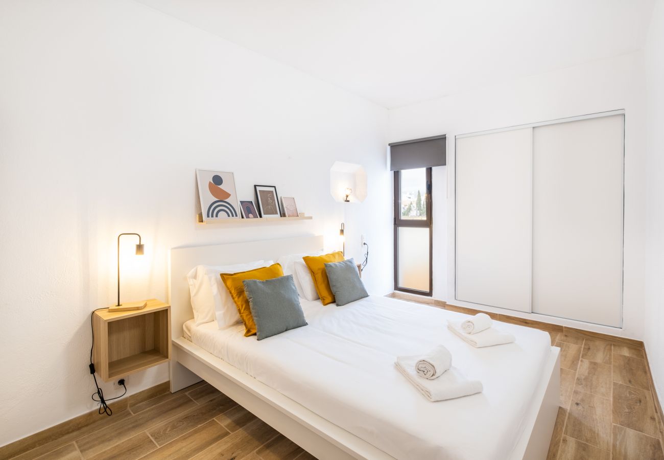 Appartement in Albufeira - #011 1BR Central Flat | Cozy & Practical