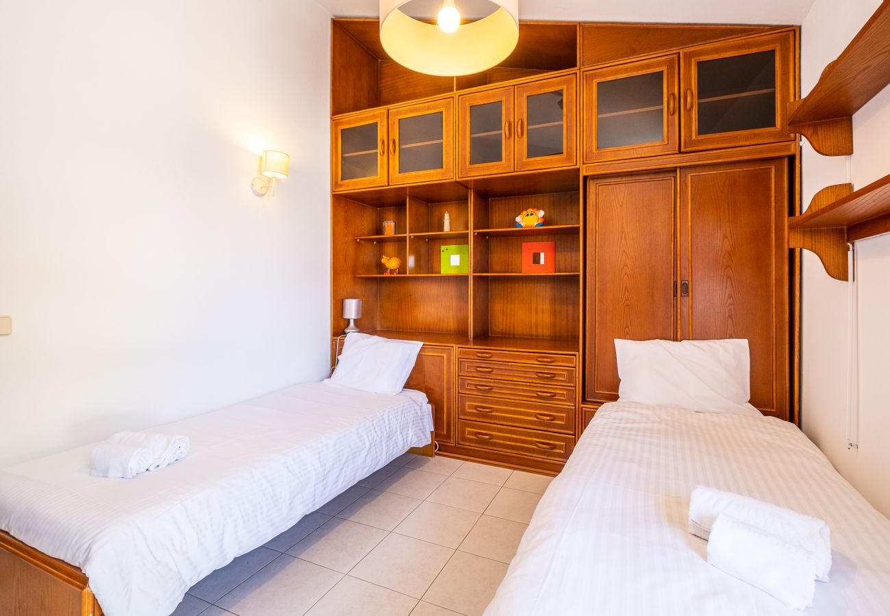 Huis in Albufeira - #047 Family Stay | Quiet & Safe Area