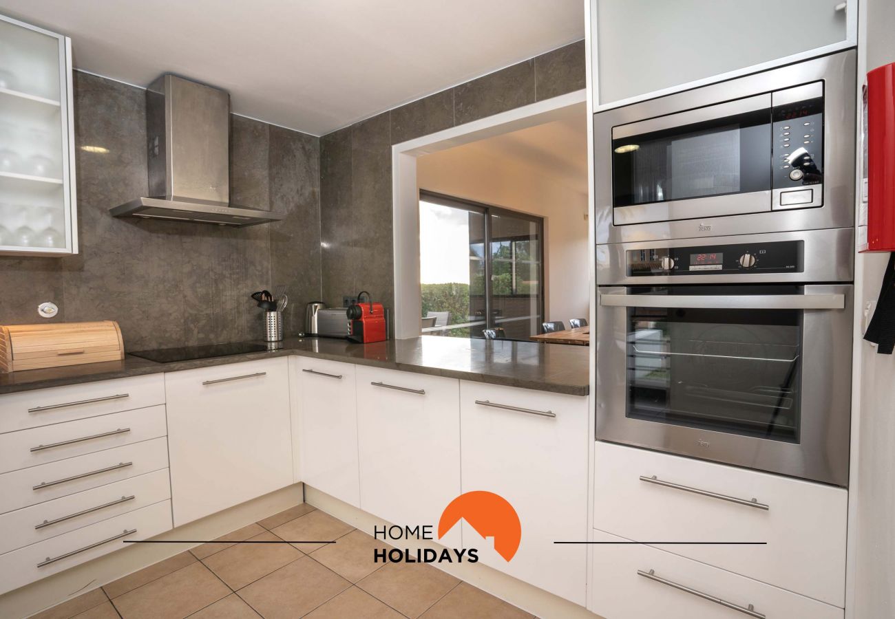 Rijhuis in Albufeira - #111 Ocean View House | Family Stay