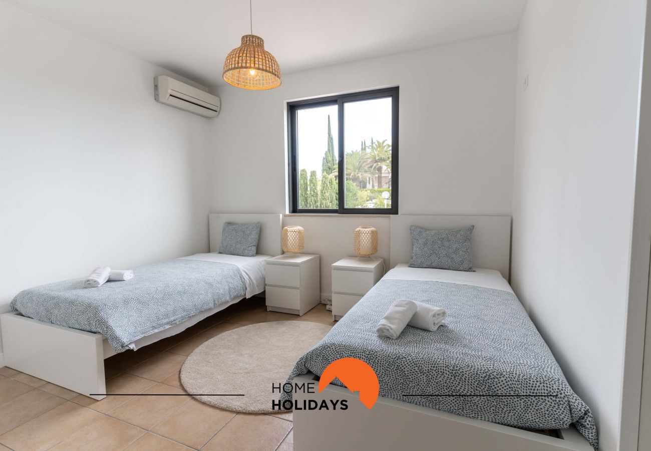 Rijhuis in Albufeira - #111 Ocean View House | Family Stay