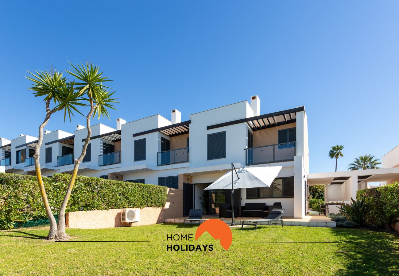 Rijhuis in Albufeira - #111 Ocean View House | Family Stay