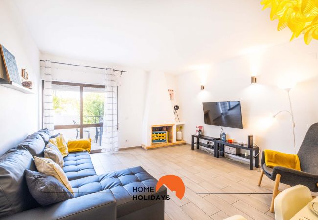 Appartement in Albufeira - #112 Oura Apartment | Pool & Nightlife