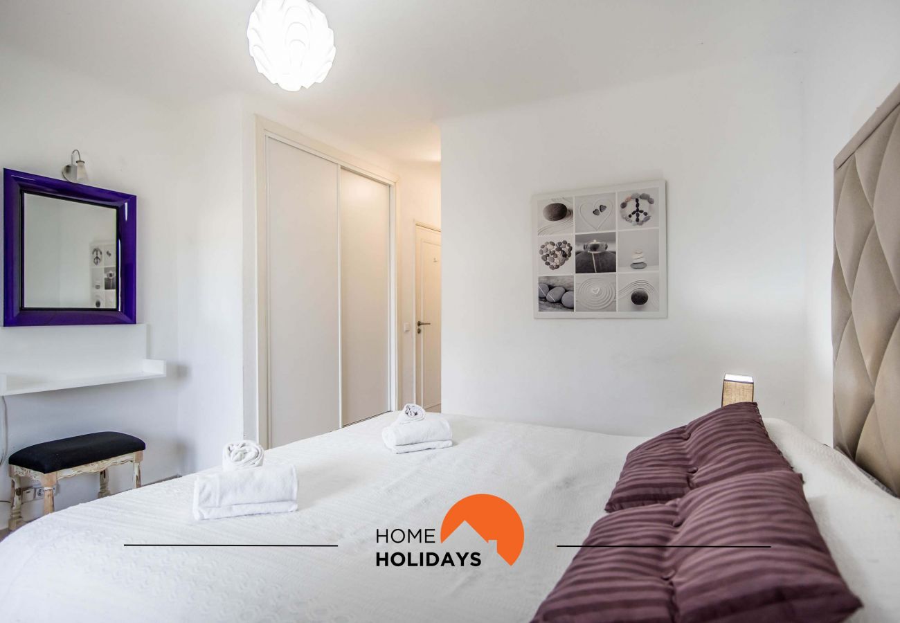 Appartement in Albufeira - #120 T3 Espaçoso em Albufeira by Home Holidays