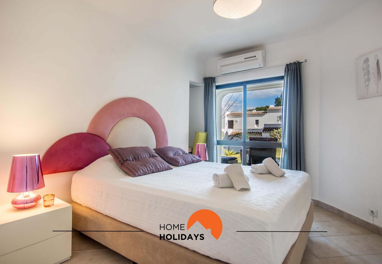 Appartement in Albufeira - #120 T3 Espaçoso em Albufeira by Home Holidays