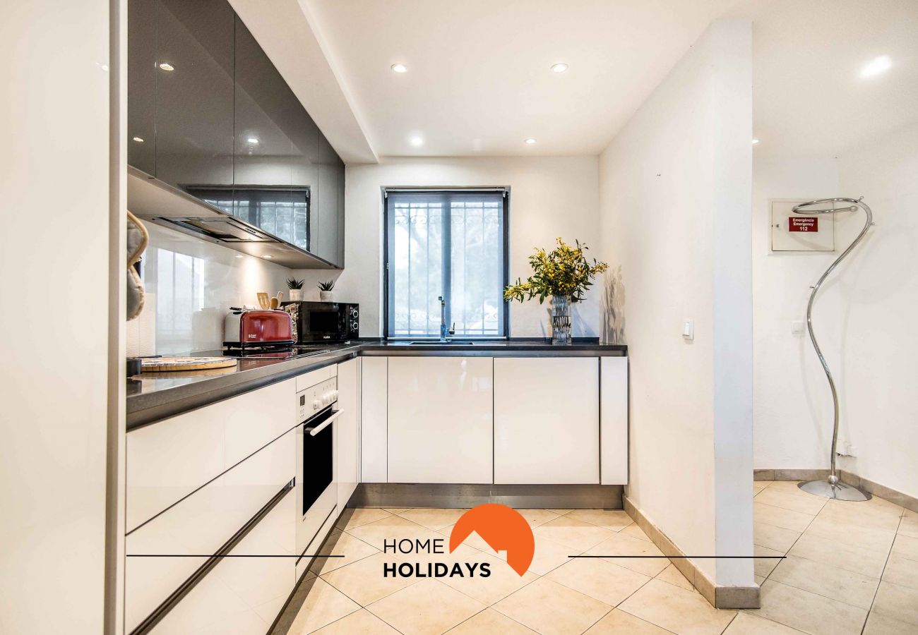 Appartement in Albufeira - #120 T3 Espaçoso em Albufeira by Home Holidays