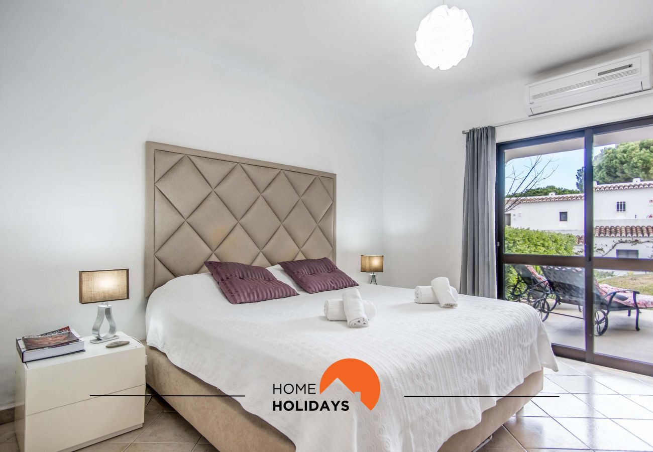 Appartement in Albufeira - #120 T3 Espaçoso em Albufeira by Home Holidays