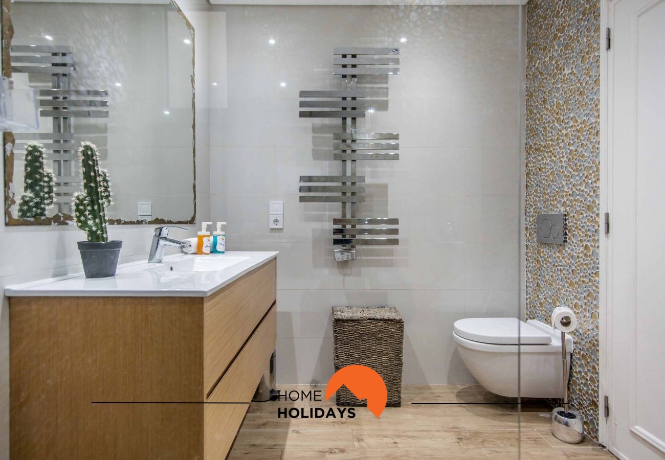 Appartement in Albufeira - #120 T3 Espaçoso em Albufeira by Home Holidays