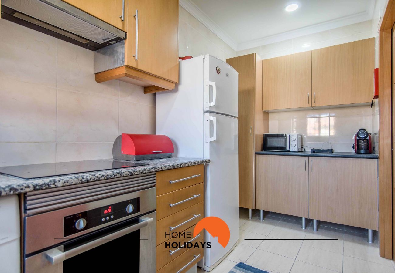 Appartement in Albufeira - #123  2BR Apartment | Beach & Comfort
