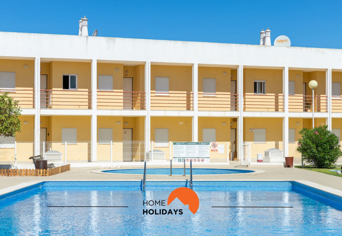 Appartement in Albufeira - #123  2BR Apartment | Beach & Comfort