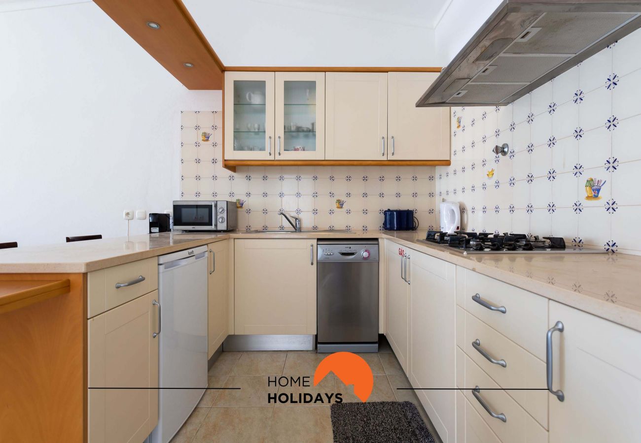 Rijhuis in Albufeira - #134 Villa w/ Pool | Family Friendly