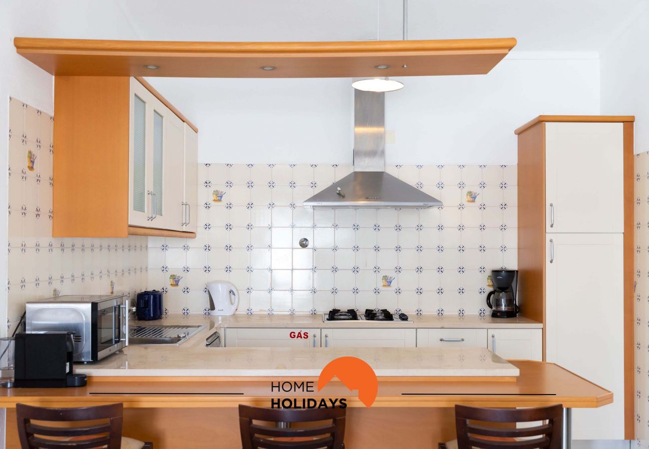 Rijhuis in Albufeira - #134 Villa w/ Pool | Family Friendly