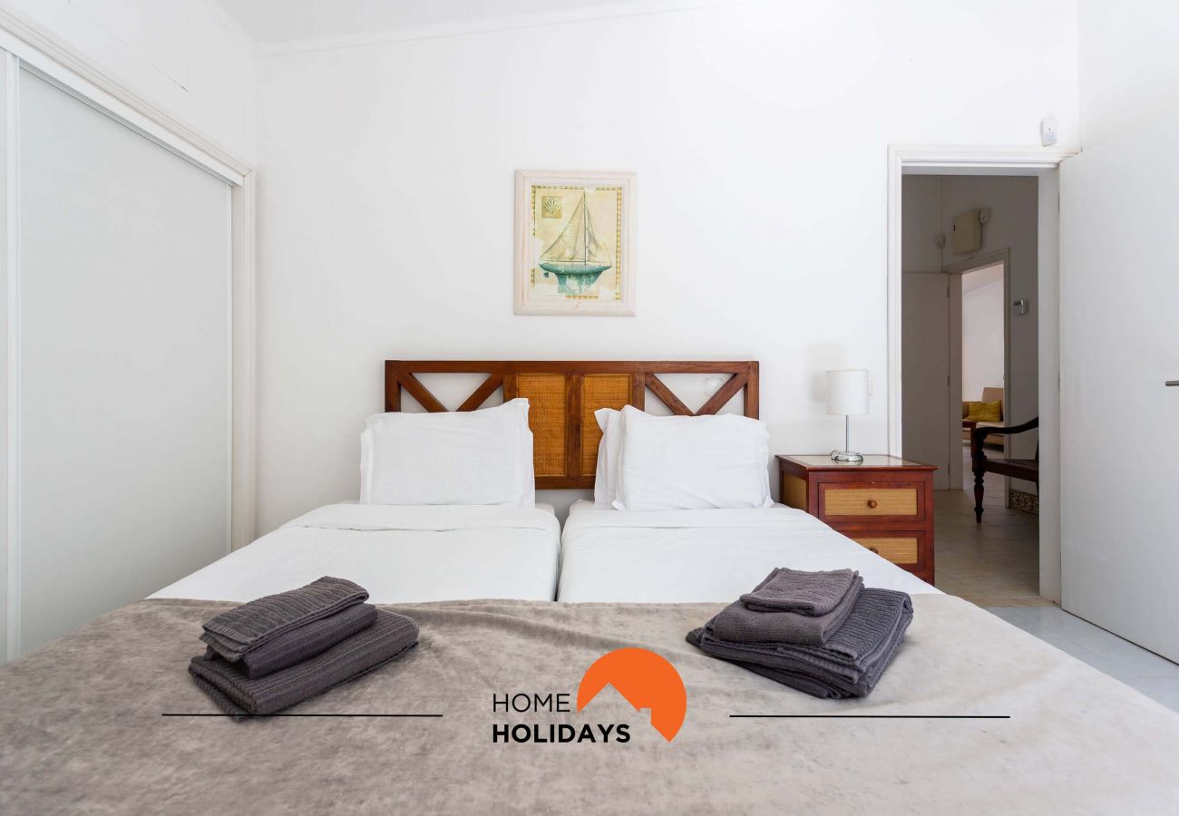 Rijhuis in Albufeira - #134 Villa w/ Pool | Family Friendly