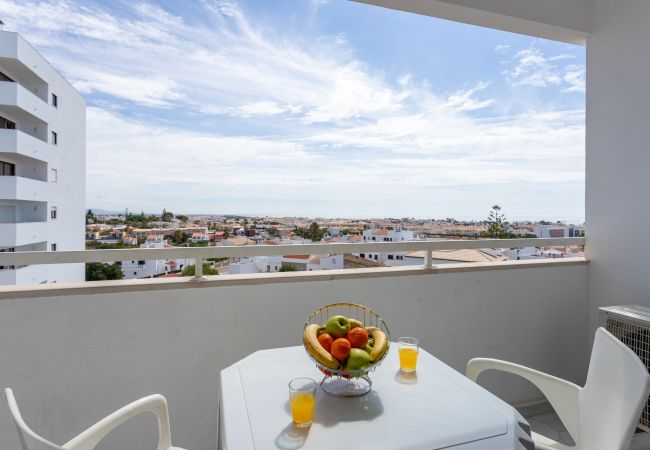 Appartement in Albufeira - #189 Sea View Apartment | Pool & Balcony