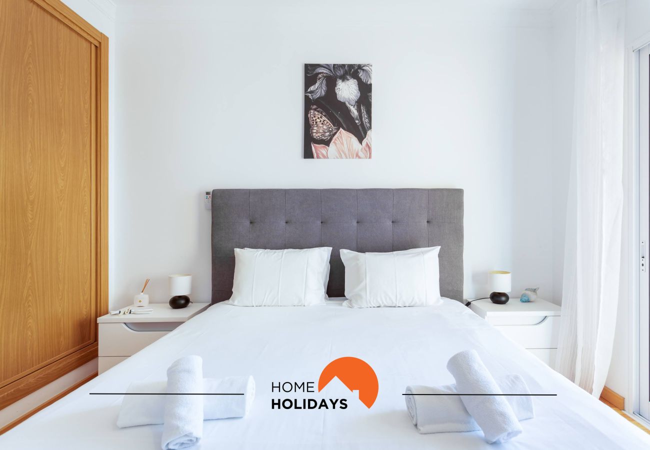 Appartement in Portimão - #209 Modern Apartment | Bright & Stylish