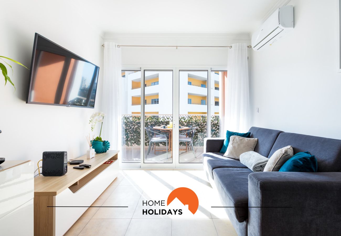 Appartement in Portimão - #209 Modern Apartment | Bright & Stylish