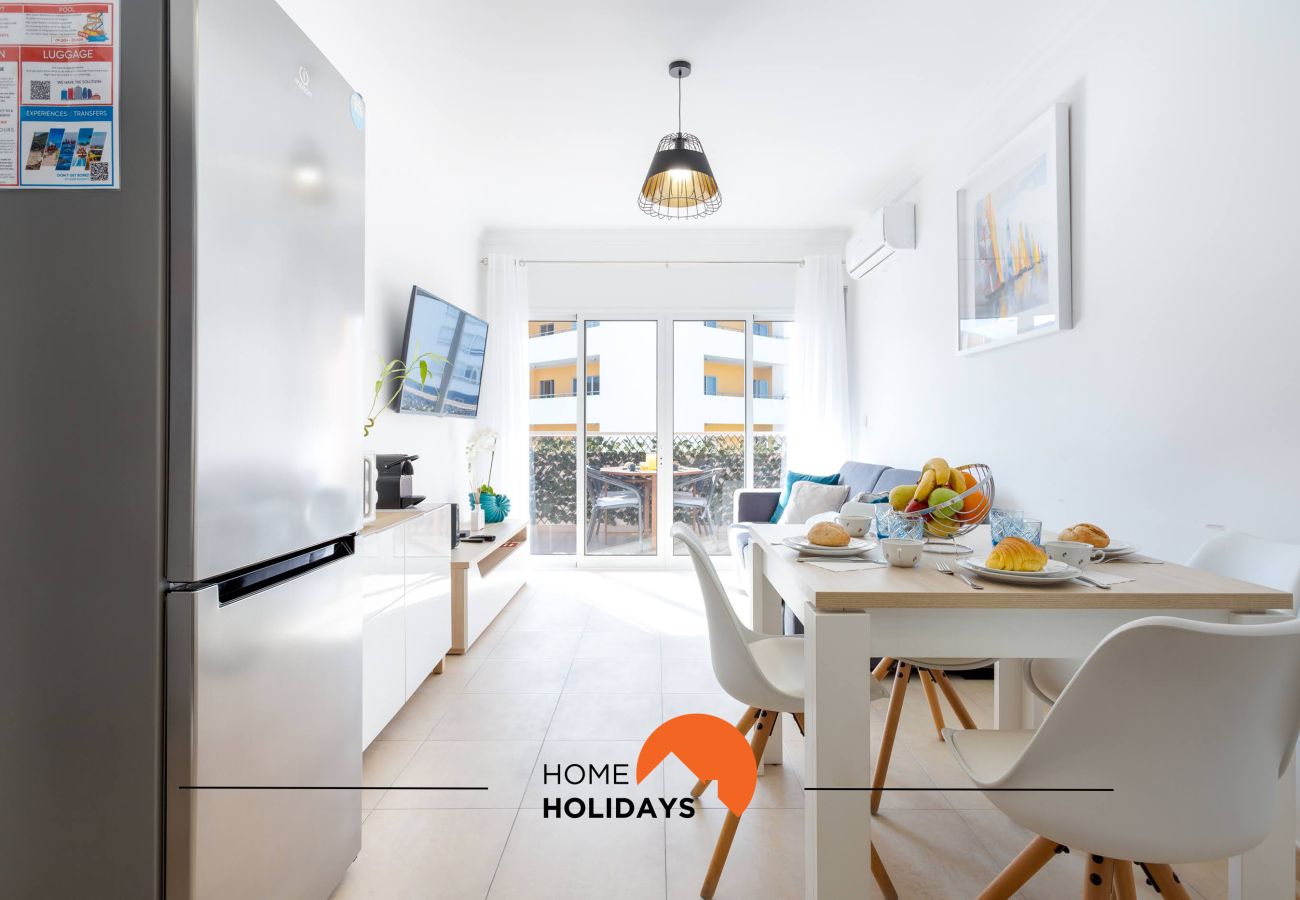 Appartement in Portimão - #209 Modern Apartment | Bright & Stylish