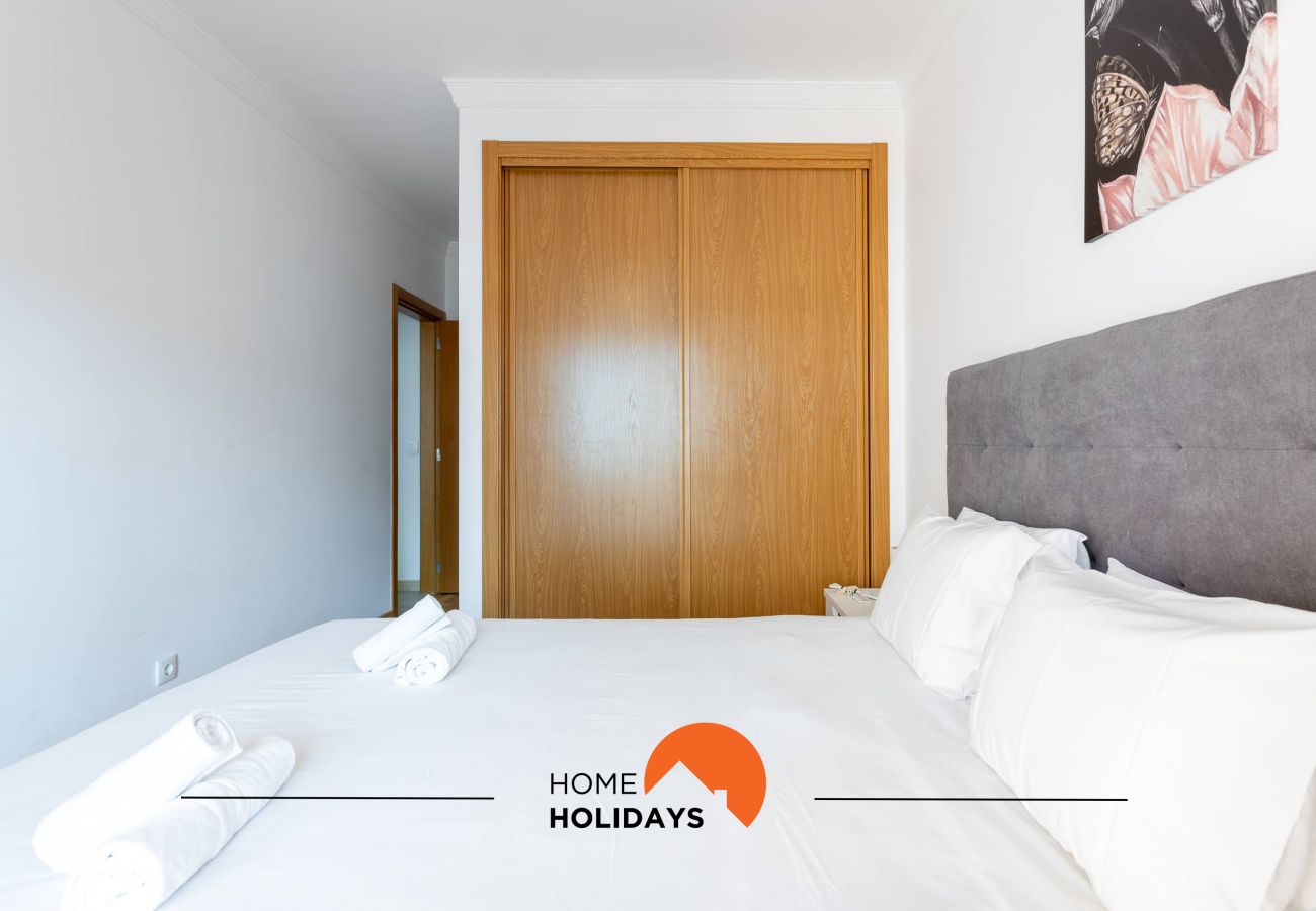 Appartement in Portimão - #209 Modern Apartment | Bright & Stylish