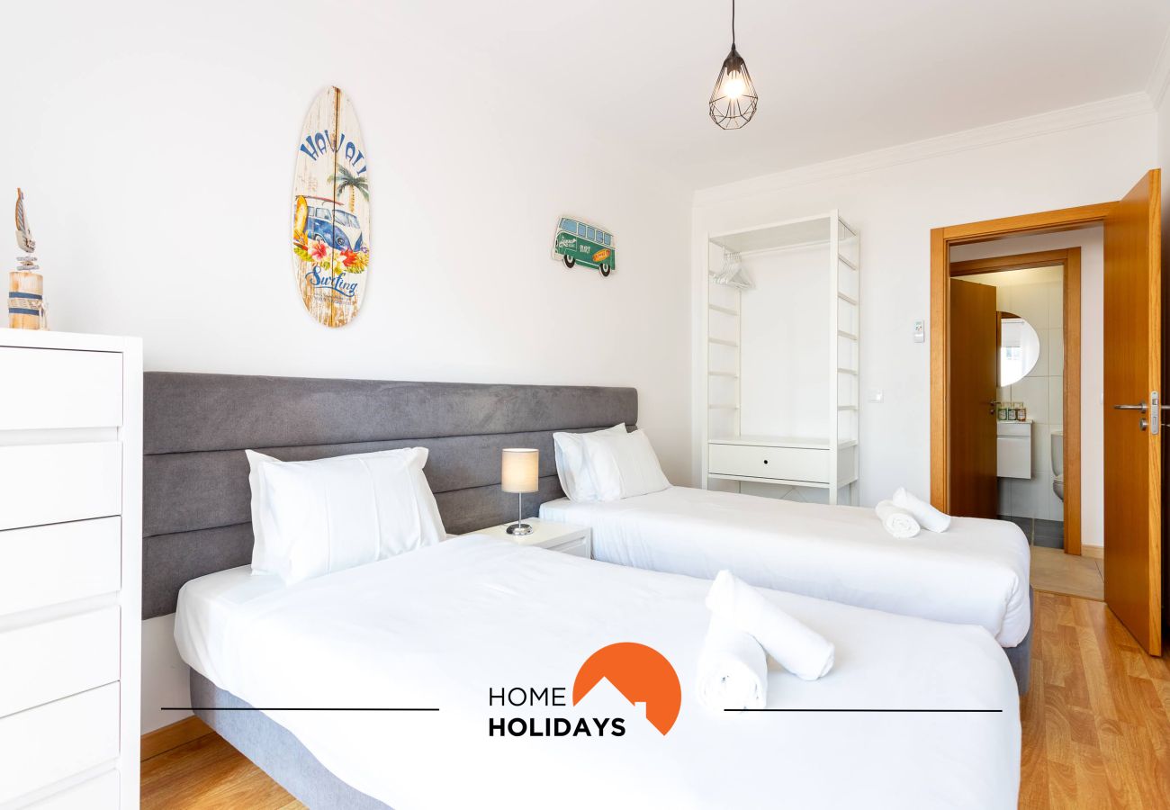 Appartement in Portimão - #209 Modern Apartment | Bright & Stylish