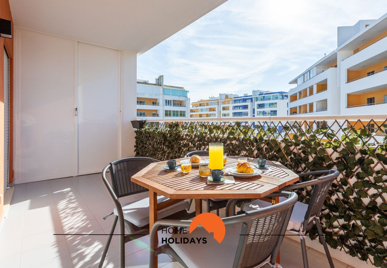 Appartement in Portimão - #209 Modern Apartment | Bright & Stylish