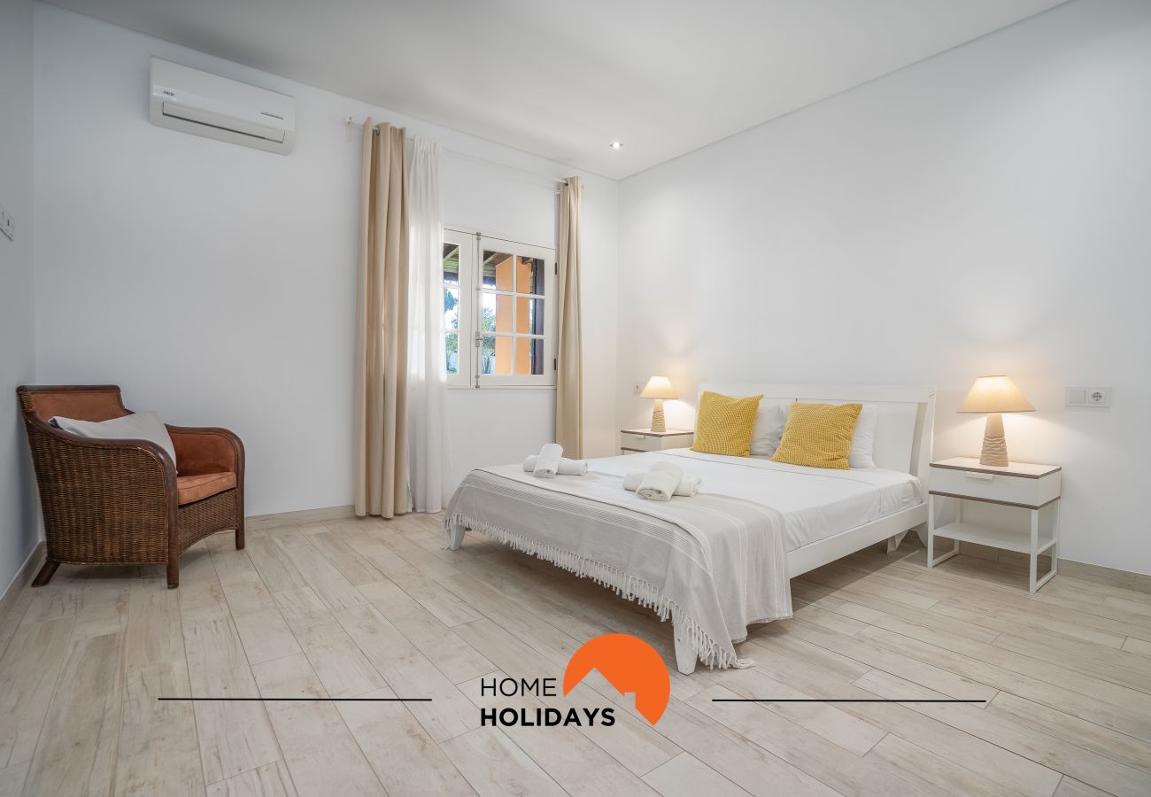 Villa in Albufeira - #213 Villa Roja | Cozy & Quiet