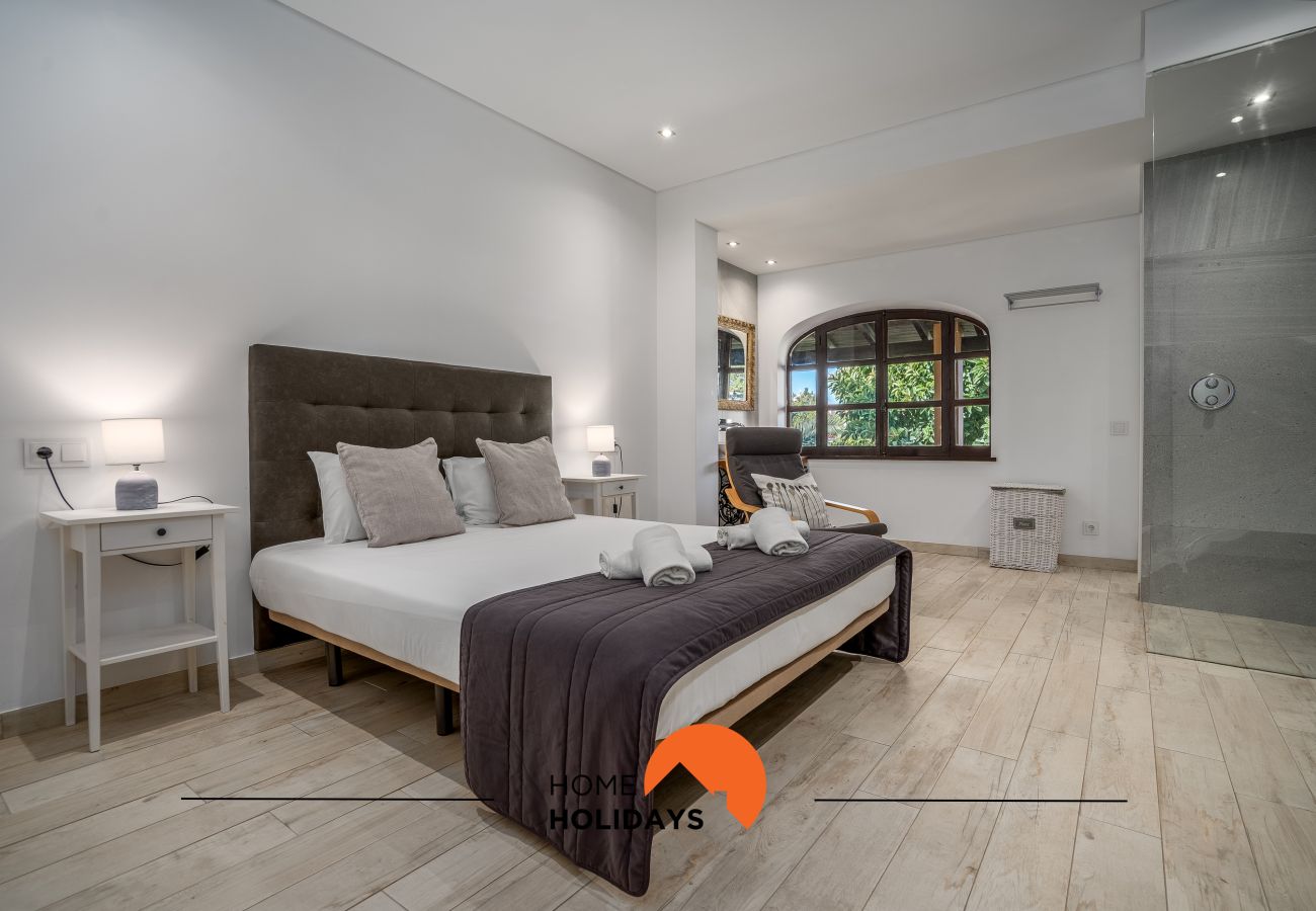 Villa in Albufeira - #213 Villa Roja | Cozy & Quiet