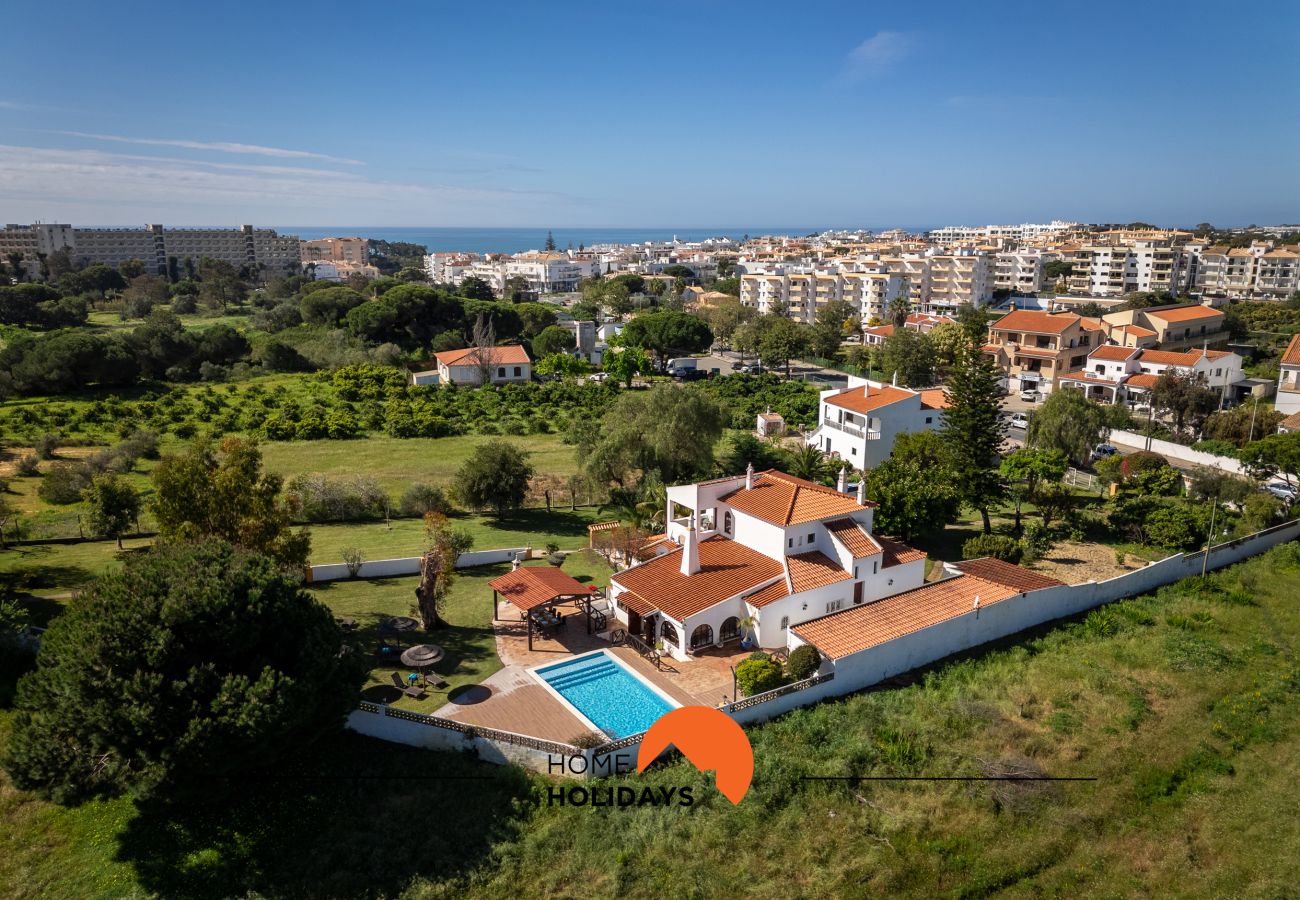 Villa in Albufeira - #213 Villa Roja | Cozy & Quiet