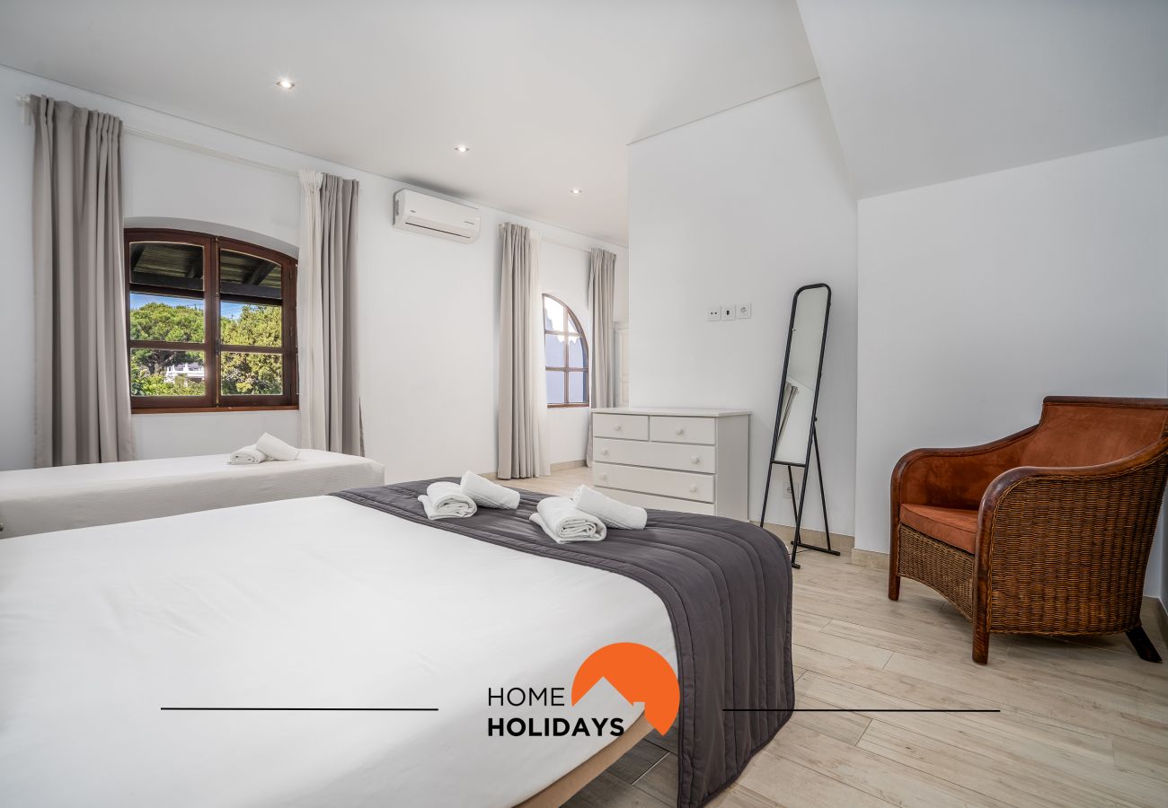 Villa in Albufeira - #213 Villa Roja | Cozy & Quiet