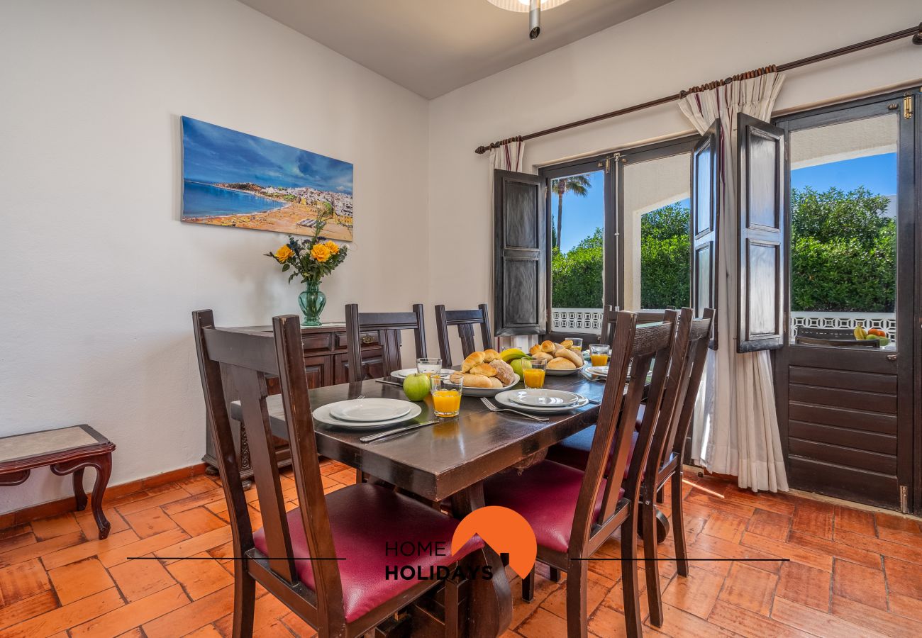 Villa in Albufeira - #232 Villa Girasol | Family Stay w Pool & Garden