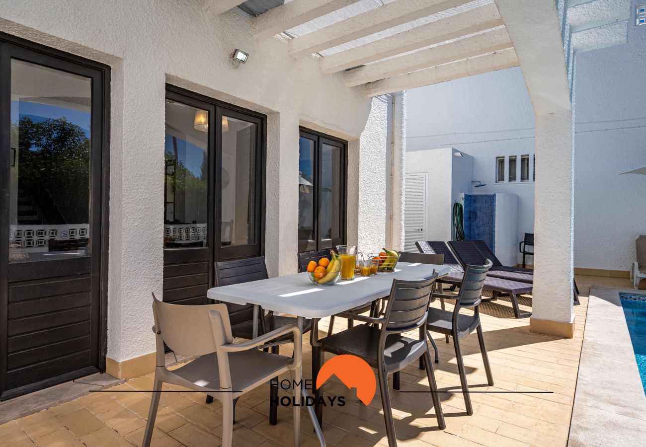 Villa in Albufeira - #232 Villa Girasol | Family Stay w Pool & Garden