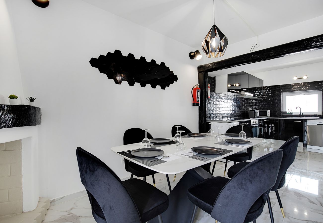 Villa in Albufeira - #266 Luxury Villa | Spacious & Premium Stay