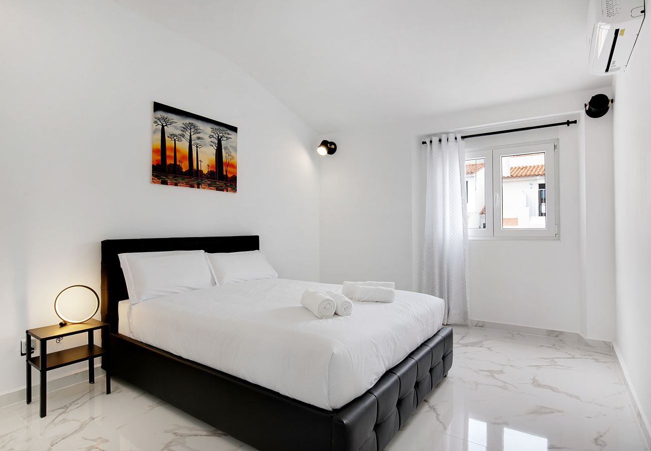 Villa in Albufeira - #266 Luxury Villa | Spacious & Premium Stay