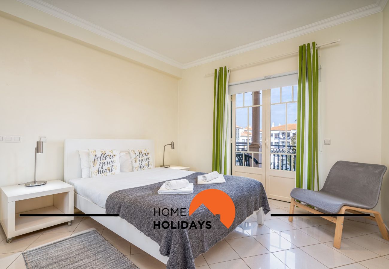 Appartement in Albufeira -  #271 2BR Bicos | Bright & Central