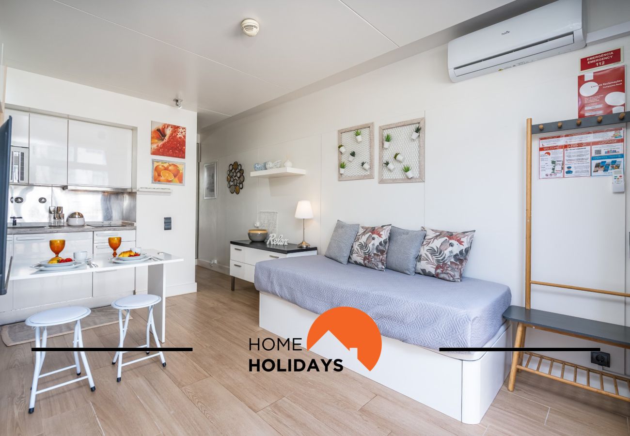 Studio in Albufeira - #255 Oura Apartment |   Strip Nearby