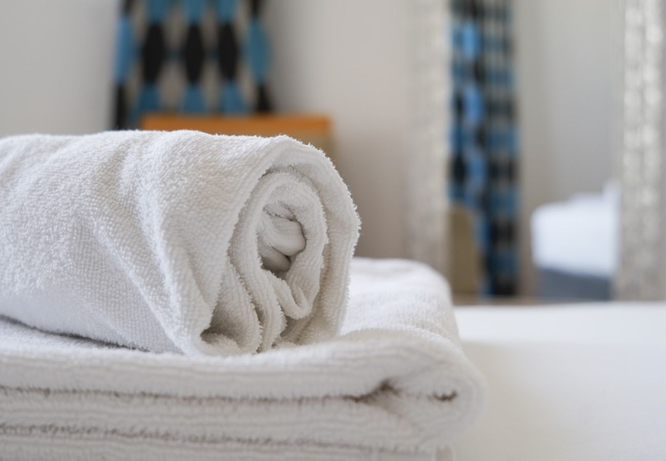 Appartement in Albufeira - #326 Sea View Apartment | Balcony & Relax