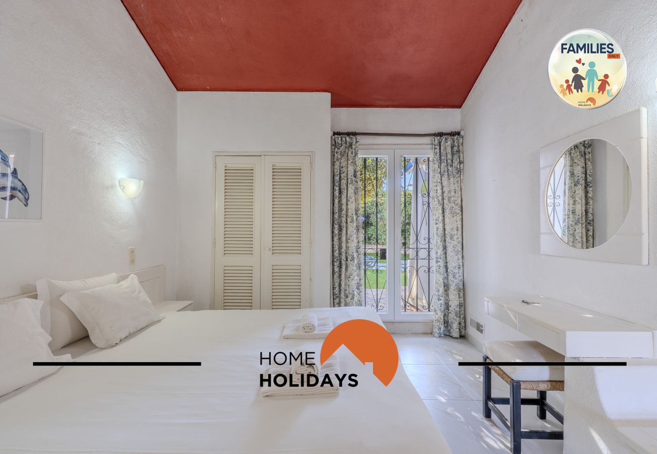 Villa in Albufeira - #329 Villa w/ Pool | Family Stay